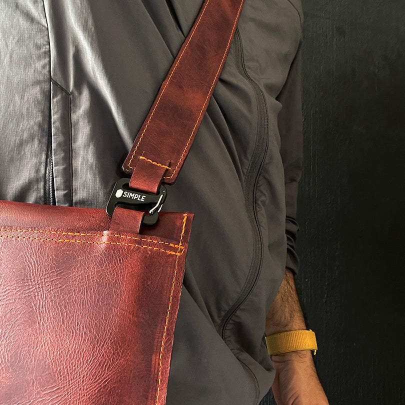 The Envelope — Slim Leather Case