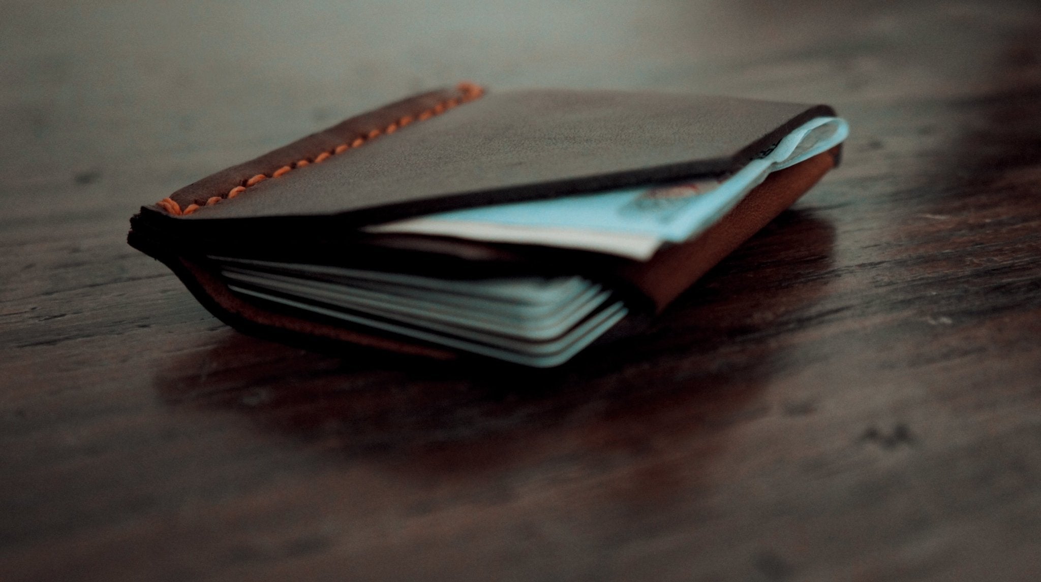 The Half, card wallet